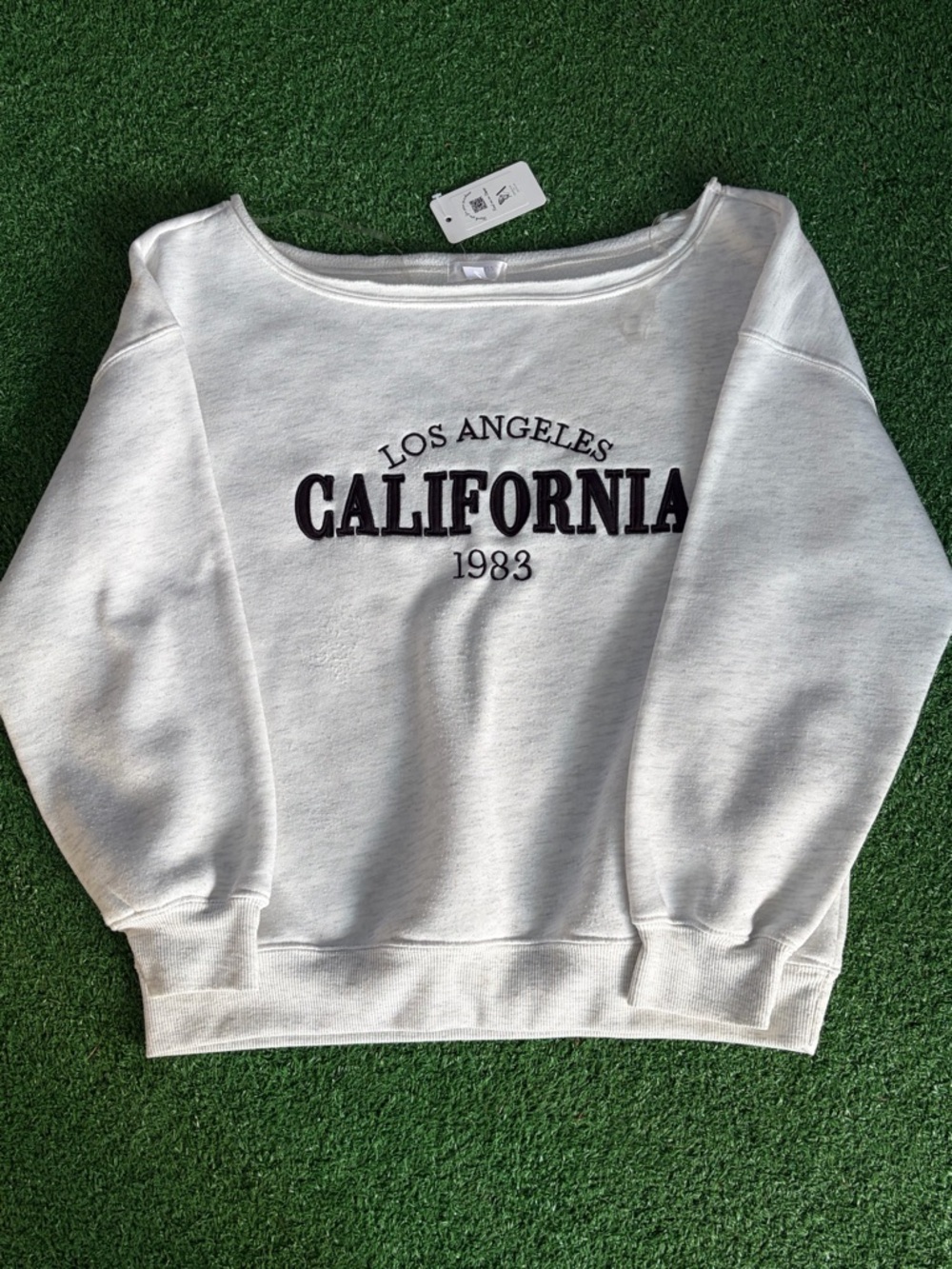 Los Angeles California 1983 Off-White Sweatshirt
